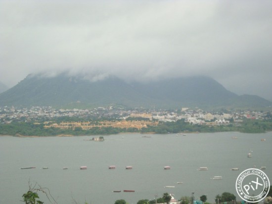Monsoon Temptations: Best Pictures of Week 1- iUdaipur.com