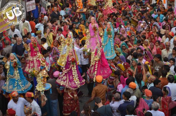 Mewar_Festival_2012_Gangaur_Udaipur