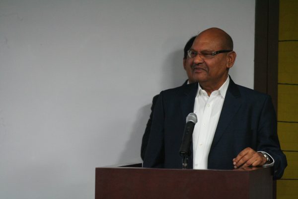 IIM-U welcomes Vedanta resources chairman, Mr. Anil Agarwal