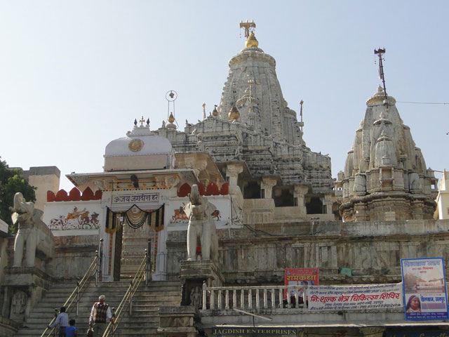 Pujari Ashok Ji [Jagdish Temple]