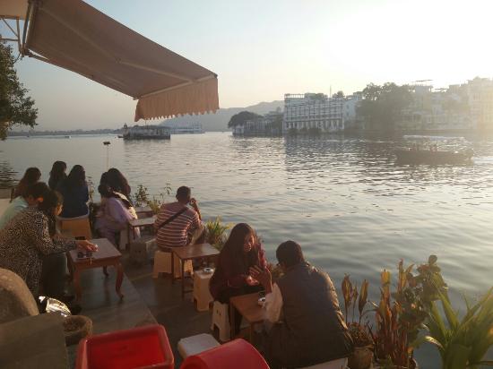 Best Places to have summer drinks in Udaipur