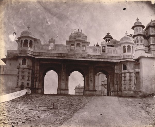 Guess these places in Udaipur through their old photographs